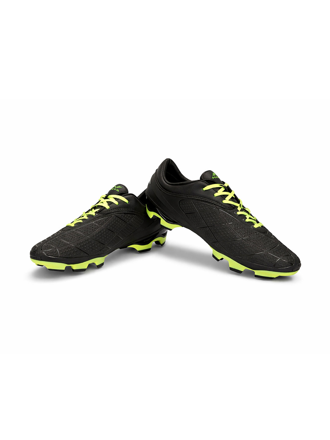 Dominator football shoes