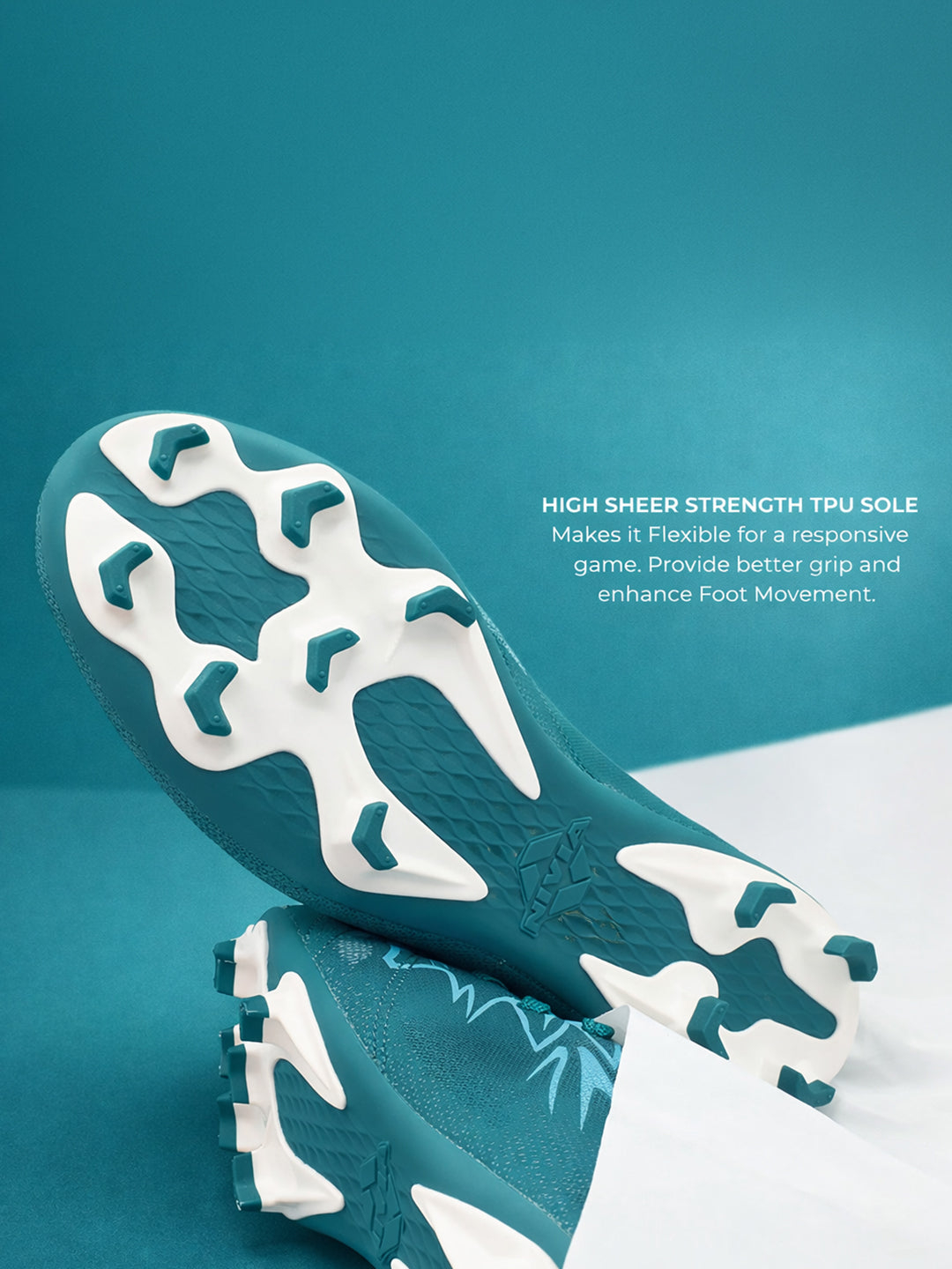 Encounter football shoes